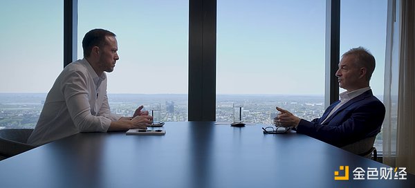传奇对冲基金经理 Dan Loeb：拒绝进化的「死硬价值派」都死了 不学 AI 注定灭绝
