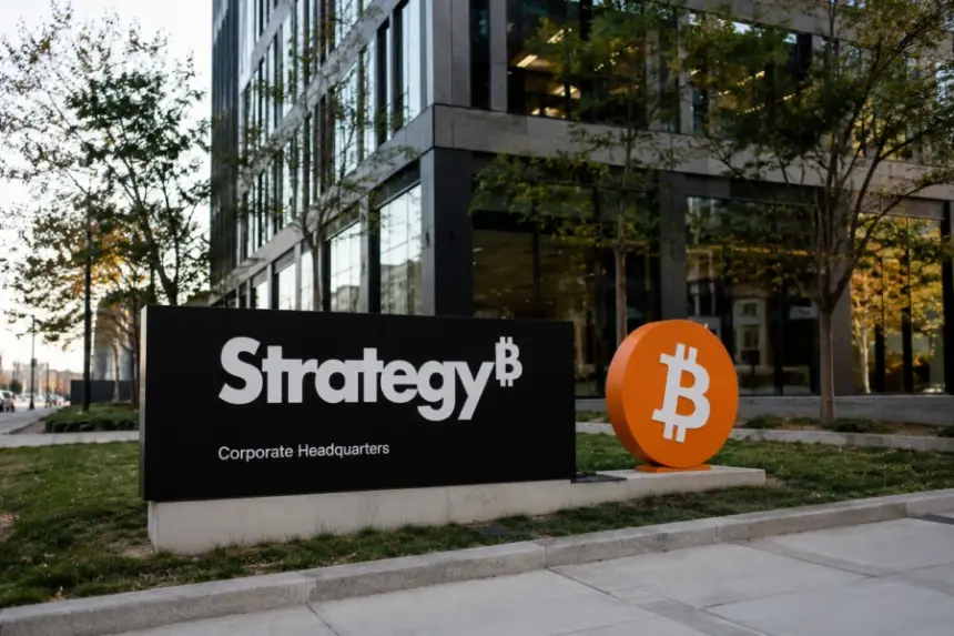 Chart showing MicroStrategy stock price movement