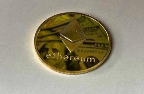 随着万斯攀升至 20％，以太坊基金会的削减刺激了 Polymarket 的转变  