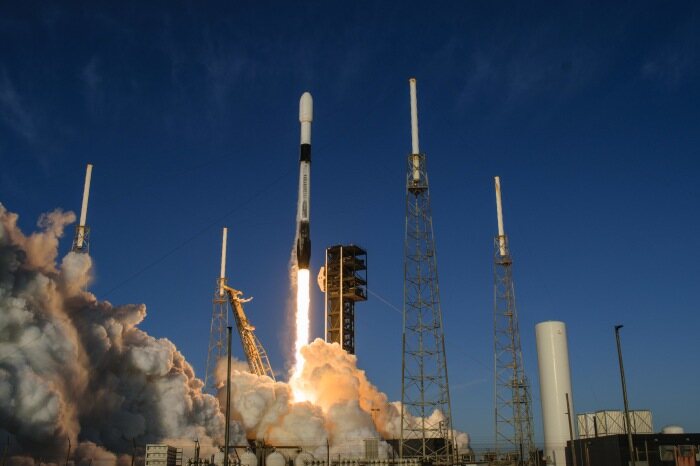 SpaceX擬於6月12日上市，有望成為史上最大規模IPO - WSJ