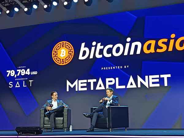 港交所高管Brian Roberts炉边对话：ETF效应如何让比特币成为全球资产类别