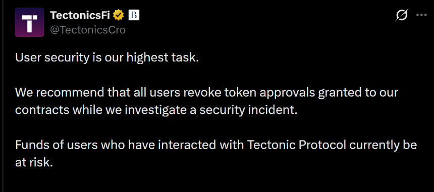 Cronos CRO at Crossroads: Tectonic’s $75M Exploit Tests Key Support as Network Halts