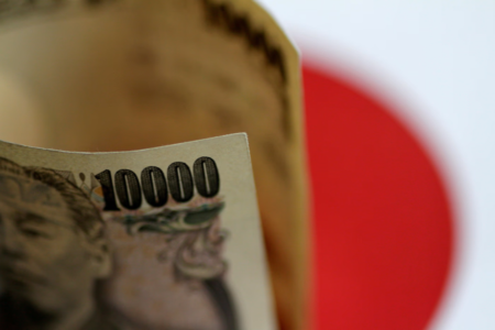 日元套利交易解除风险升温:日本国债收益率突破3%引发全球市场关注