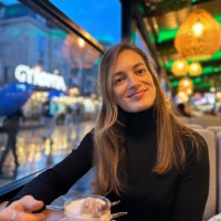 Mariana R.