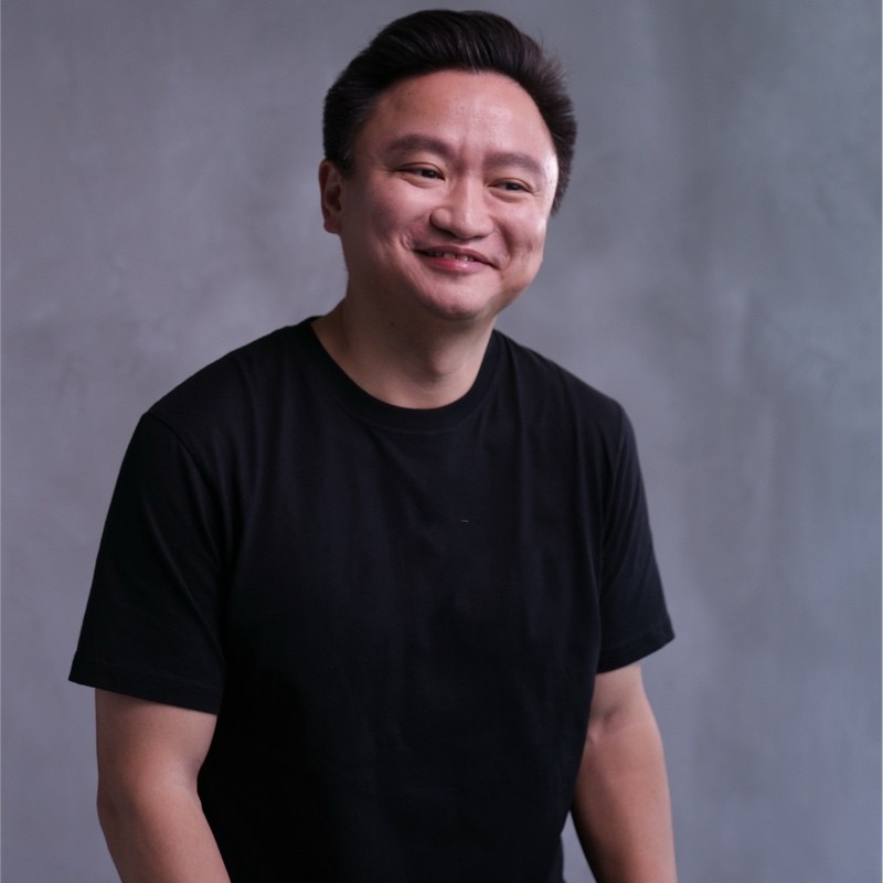 张英华