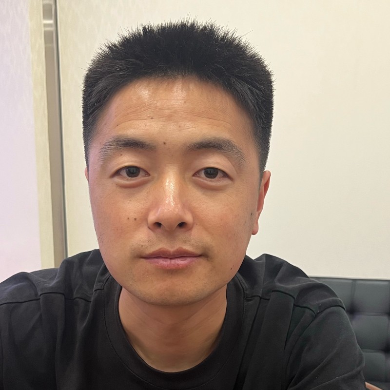 Aaron Zhang