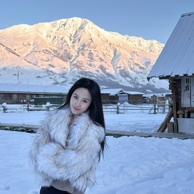 滢哥捡到一个BNB