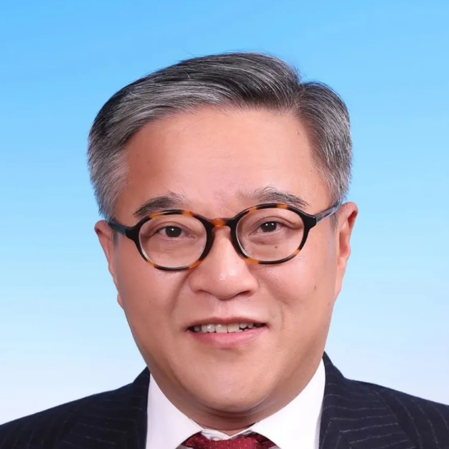 鲁伟鼎
